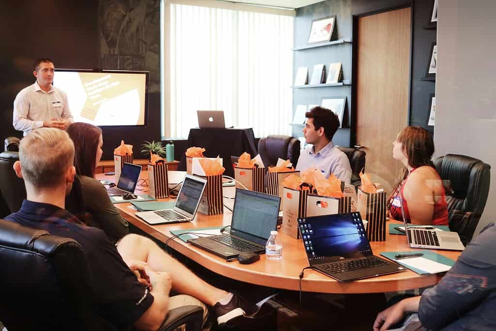 Transformacja organizacyjna firmy z branży e-commerce
